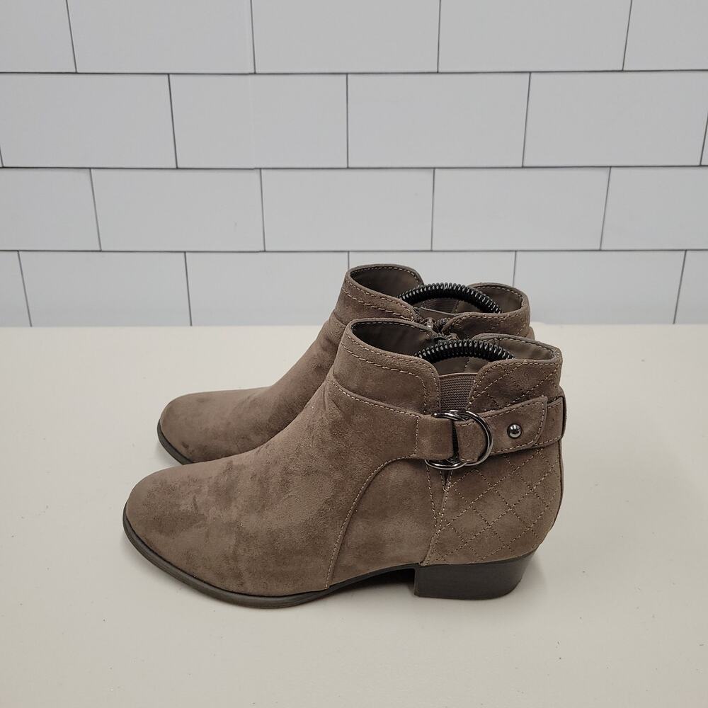 Unisa Womens 7.5 M Brown Faux Suede Ankle Boots Buckle Zip Block Heel